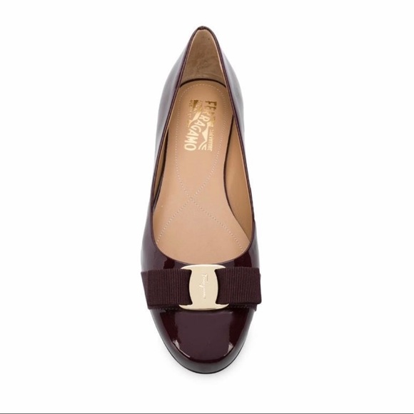 SALVATORE FERRAGAMO Varina Bow Ballet Flats Size Patten Leather